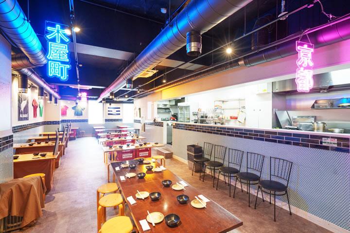 京都 餃子居酒屋 清華園の内観 5F