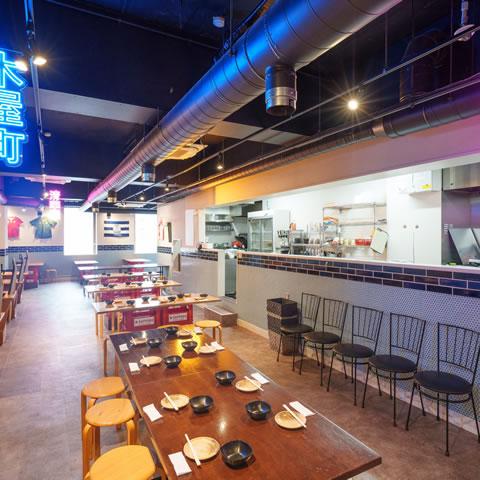 京都 餃子居酒屋 清華園の内観 5F