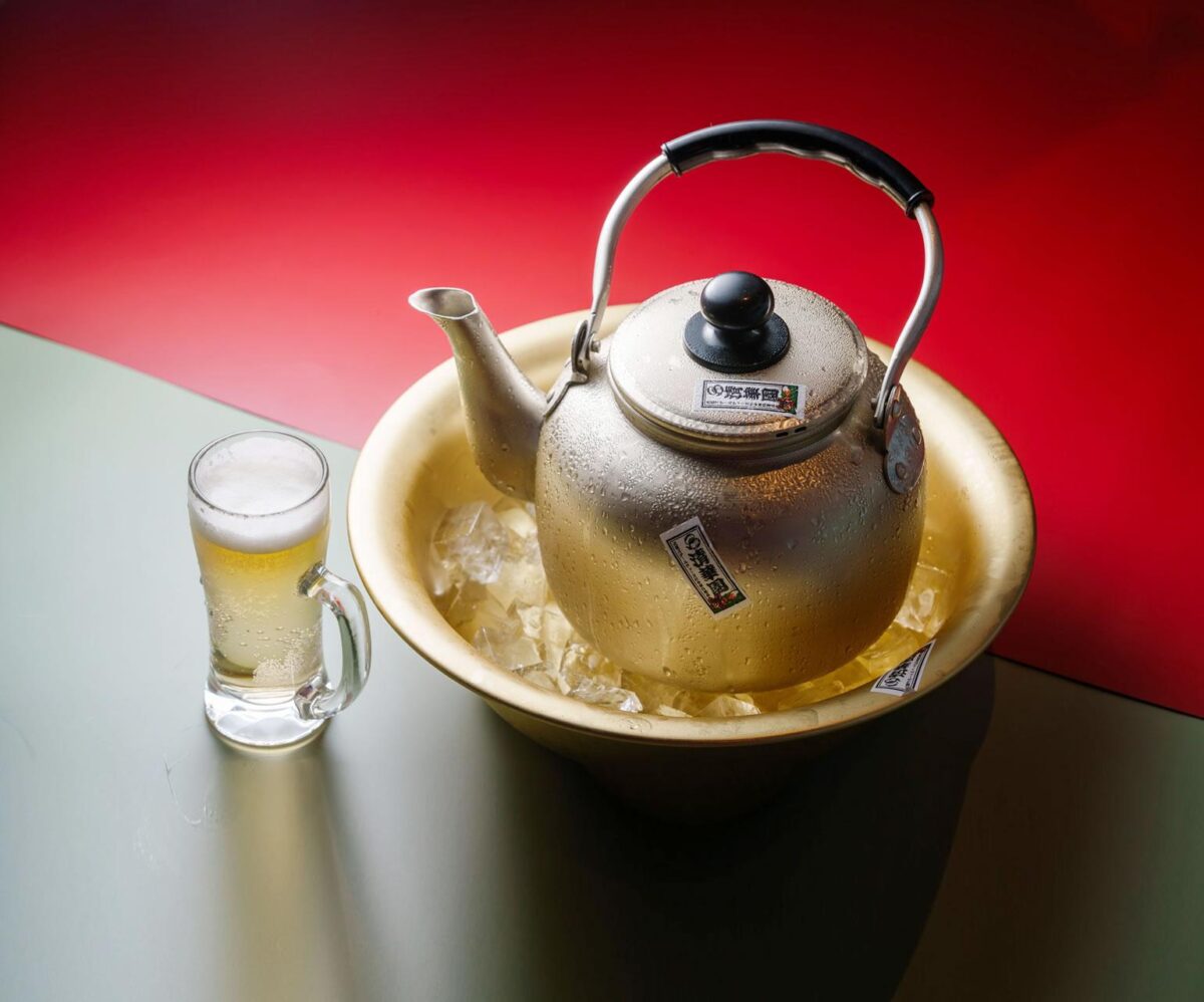 冷えたやかんとビール